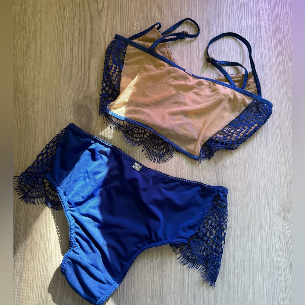 For love and lemons skivvies Bralette and undies lingerie size small - Picture 9 of 13